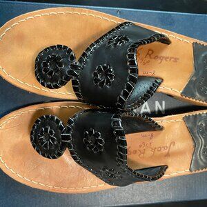 Jack Rogers black leather sandals size 8 with patent trim